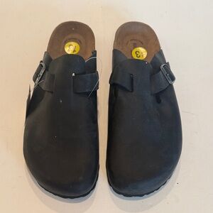 Bio Green Black Slip-On Clogs